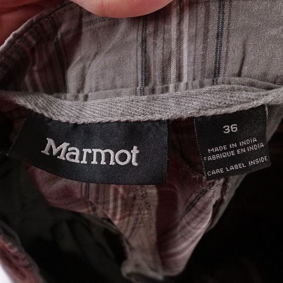 MARMOT GREY PLAID FLAT FRONT CHINO OUTDOORS SHRTS MENS SIZE 36 - Picture 8 of 8